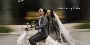 Potret Prewedding Terbaru Aksa Uyun dan Kekasih, Asyik Naik Vespa Berdua