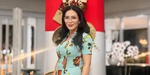 Potret Rieke Diah Pitaloka Hadiri Pemakaman Affan Kurniawan, Ingatkan Anggota DPR