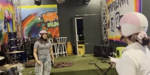 Potret Rumah & Studio Niken Salindry di Kediri, Banyak Benda Kesenian Hingga Hadiah Dari Fans