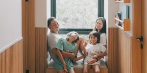 15 Potret Rumah 3 Lantai Ringgo Agus Rahman yang Beda dari yang Lain, Kamar Utama Dibentuk Mezzanine