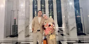 7 Potret Rumah Irish Bella dan Haldy Sabri yang Adem Banget Lengkap dengan Kolam Renang Favorit Anak