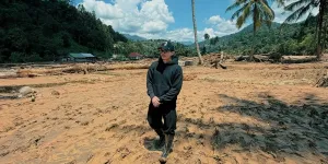 Potret Sederet Selebriti yang Turun Langsung Bantu Korban Banjir di Sumatra