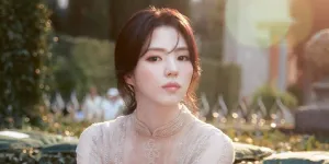 Potret Terbaru Han So Hee dengan Gaya Berbeda, Terlihat Lebih Maskulin - Cantik Sekaligus Ganteng