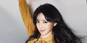 Potret Tian Xiwei di Update Terbaru Weibo, Asyik Nikmati Waktu Luang Bareng Sahabat 
