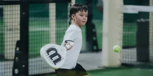 Potret Zeev Keizer Anak Erica Putri Main Padel, Keponakan Citra Kirana