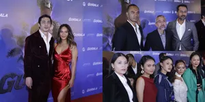 Deretan Seleb di Premiere Gundala, Tara Basro Curi Perhatian dengan Dress Merah 