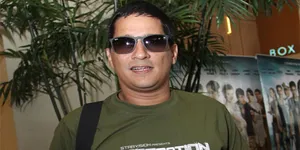 Press Confrence Film Baru Bucek Depp