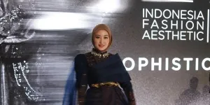 Puteri Modiyanti Jadi Muse di Runway Indonesia Fashion Aesthetic