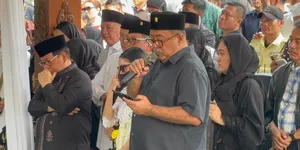 Rano Karno Kenang Guruh Soekarnoputra, Indonesia Kehilangan Maestro Budaya