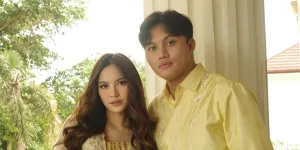 Rizky Febian Dapat Kejutan Spesial dari Mahalini, Kini Genap 28 Tahun