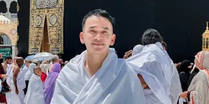 Ruben Onsu Kembali Masuk Rumah Sakit, Terlihat Terbaring dengan Selang Oksigen