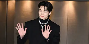 Selebritis Korea di Event Bvlgari Eclettica, Byeon Woo Seok dan Kim Ji Won Bisik-Bisik