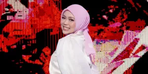 Selfi Yamma Duet dengan Farez Adnan di panggung D'Academy 7