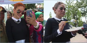 Selfie - Enak Makan Kue, Nikita Mirzani Seru-Seruan di Kalimantan