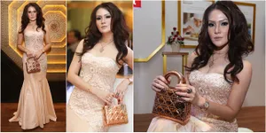 Sosialita Rina Herkiamto Tenteng Dior Limited Edition Rp 39 Juta