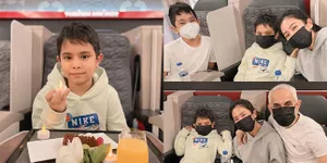 Sultan Abis! 8 Potret Perayaan Ultah Harneel Anak Bunga Zainal dan Sukhdev Singh di Atas Pesawat, Bahagia Dapat Surprise