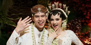 Tamu Dilarang Foto di Akad Nikah El Rumi & Syifa Hadju