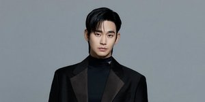 Tanggapi Kehaluan Penggemar, Kim Soo Hyun Secara Tak Langsung Bantah Pacaran dengan Kim Ji Won?