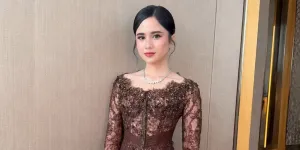 Tissa Biani Cantik Berkebaya di Akad Nikah El Rumi & Syifa Hadju