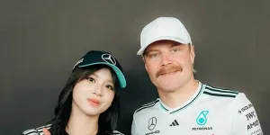 Zee Asadel Selfie Bareng Pebalap F1, Dari George Russell Hingga Max Verstappen