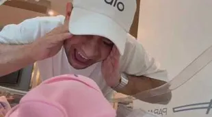 7 Potret Fadil Jaidi Momong Keponakan, Sering Kali Kocak - Bikin Gemas