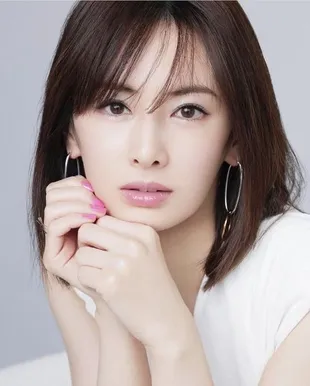 7 Potret Keiko Kitagawa yang Dinobatkan Jadi Aktris Jepang Tercantik 2024