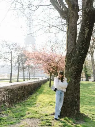 7 Potret Liburan Adiezty Fersa ke Paris, Sempat Napak Tipas ke Lokasi Syuting 'EMILY IN PARIS'