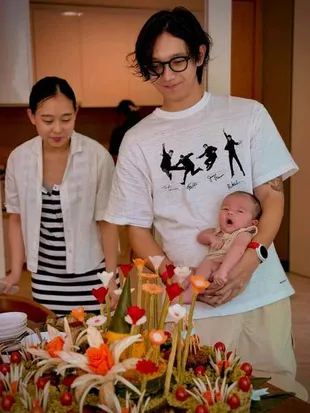 7 Potret Putra Brandon Salim, Tampan dan Lucu - Jadi Kesayangan 