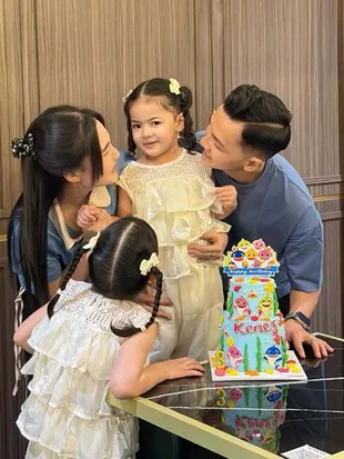 7 Potret Ulang Tahun Kenes Putri Nella Kharisma, Makin Cantik di Usia 3 Tahun