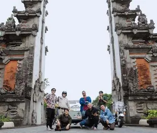 7 Potret Warkop DKI Jalan-jalan ke Bali bersama The Dudas Minus One, Kompak Bak Geng Motor