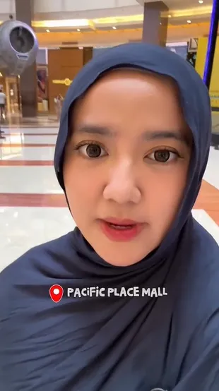 7 Potret Wirda Mansyur Jadi Guru Ngaji Anak Shadira Firdausi, Doakan Jinji Jadi Santrinya