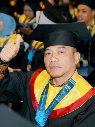 Anang Hermansyah Wisuda S2 di Usia 57 Tahun, Tebar Inspirasi Buat Generasi Muda