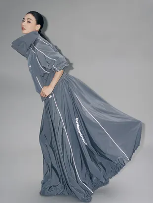 Cecilia Cheung Tampil Badass untuk Cover Majalah GRAZIA China