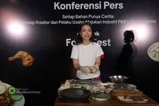 Cerita Jesselyn Lauwreen & Vinny Laurencia Tentang Konten Masakan Indonesia di Media Sosial