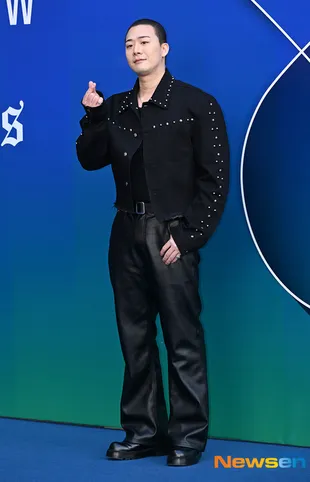 Cha Hyun Seung di Seoul Fashion Week 2026 Pasca Berjuang Lawan Leukemia