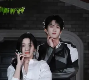 Chemistry Bao Shang’en dan Zhou Keyu di Drama China NEVER ENDING SUMMER, Pamer Kekompakan Lewat Dance