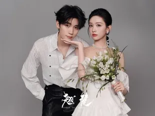 Chemistry Zhou Yiran dan Chen Duling di Drama China ASHES TO CROWN Bikin Gemas 