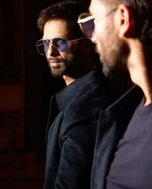 Debutnya Sukses, Shahid Kapoor Sebut Terlalu Sering Muncul di OTT Bisa Memengaruhi Popularitas