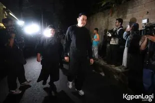 Deretan Artis Melayat ke Almarhum Vidi Aldiano, Rumah Duka Penuh Haru