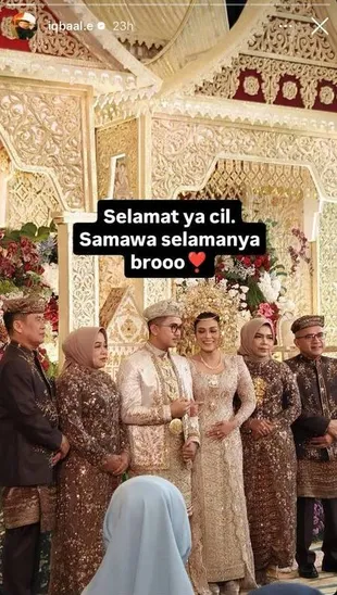 Diduga Pacaran dengan Bernadya, Iqbaal Ramadhan Santai Hadiri Kondangan