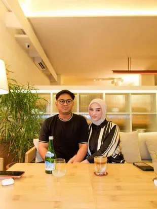 Doni Salmanan Bebas dari Penjara Setelah 4 Tahun, Unggah Foto Bareng Istri