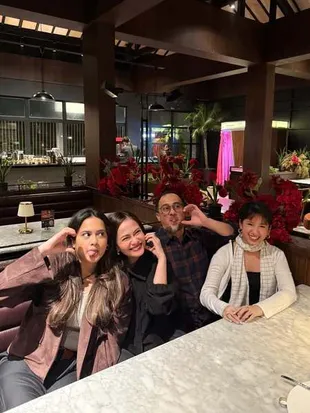 Ersa Mayori Kumpul Keluarga Sebelum LDR dengan Anakya yang Bakal Lanjut Kuliah