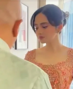 First Look Syifa Hadju di Acara Lamaran dengan El Rumi, Cantik