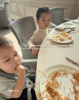 Gaya Parentingnya Fleksibel, Nikita Willy Bebaskan Makan Tak Selalu di Meja Makan