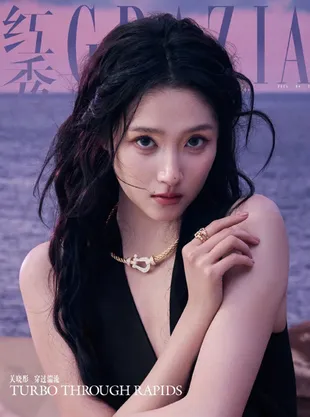 10 Potret Guan Xiaotong Tampil Menawan Jadi Sampul Majalah GRAZIA