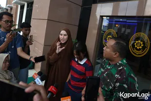 Hakim dan Jaksa Pengadilan Militer Lepas Seragam Demi Bikin Nyaman Anak Zaskia Adya Mecca Saat di Ruang Sidang