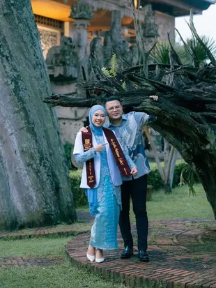 Irish Bella Hadiri Wisuda Kedokteran Syifa Mutiara, Terharu Anak Sambung Ucap Sumpah Dokter