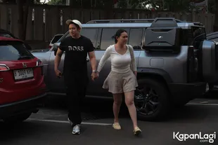 Kenny Austin Santai Asuh Baby Zac, Amanda Manopo Justru Lebih Panik Jadi Ibu Baru