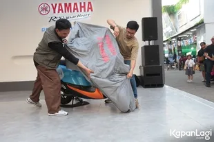 Kreator Konten Den Dimas Sampaikan Pesan Inspiratif untuk Pemotor Lewat Konsep Modifikasi ala Kemasan Tabir Surya
