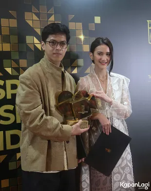 Leya Princy dan El Putra Sarira di Festival Film Indonesia 2025, Borong Piala Pilihan Penonton dari Rangga & Cinta